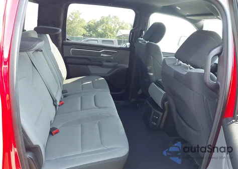 2022 Ram 1500 Big Horn 4X2 6'4 Box из США, поврежденный, VIN 1C6RREMT7NN275879